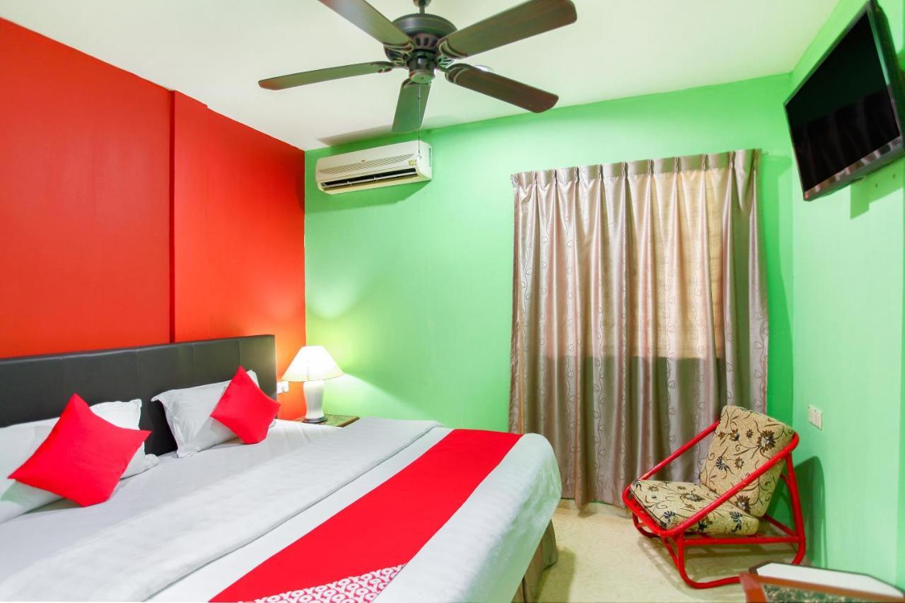 Oyo 89478 Lkh Hotel